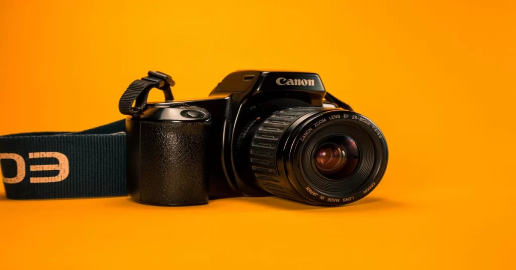 Why we recommend it: Professionals will appreciate the excellent image quality of this DSLR.